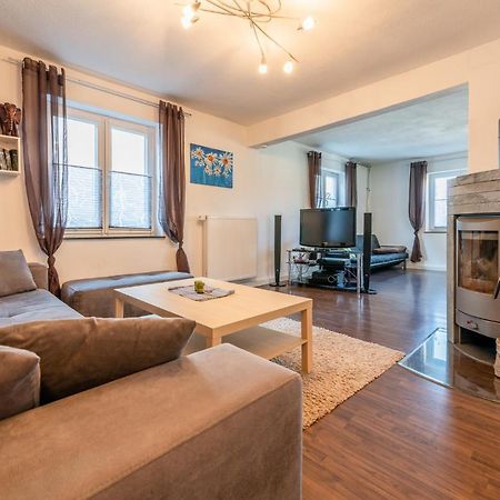 Ferienwohnung Fischach Bagian luar foto