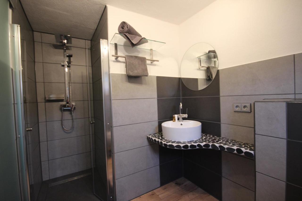 Ferienwohnung Fischach Bagian luar foto