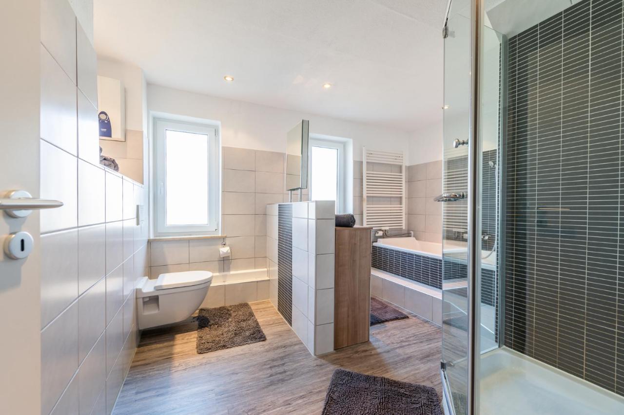 Ferienwohnung Fischach Bagian luar foto